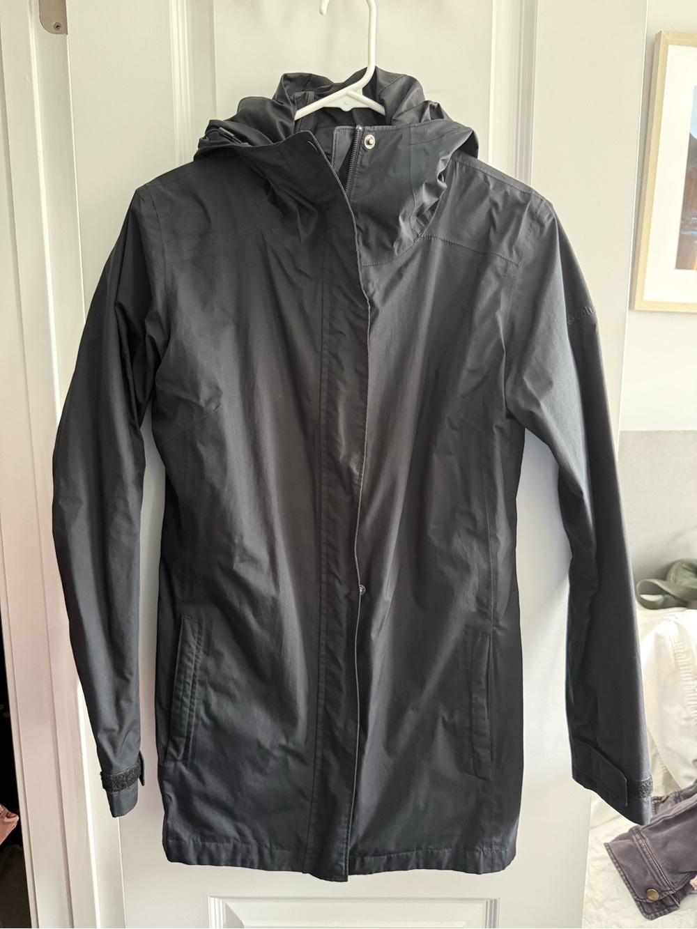 Women’s Waterproof Hooded Rain Jacket - Black